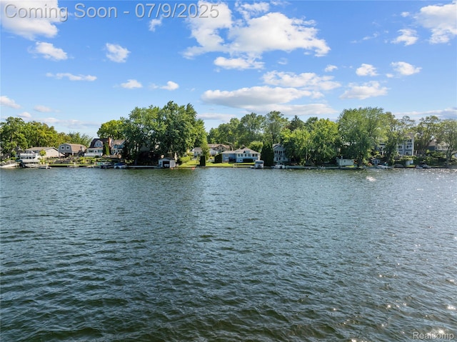 108 Highland Ave, Lake Orion, MI 48362 - water view