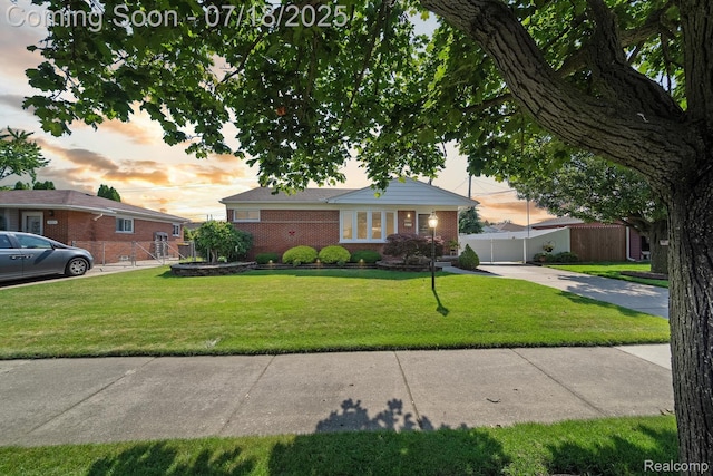 2961 Maxwell St, Trenton, MI 48183 - photo 1