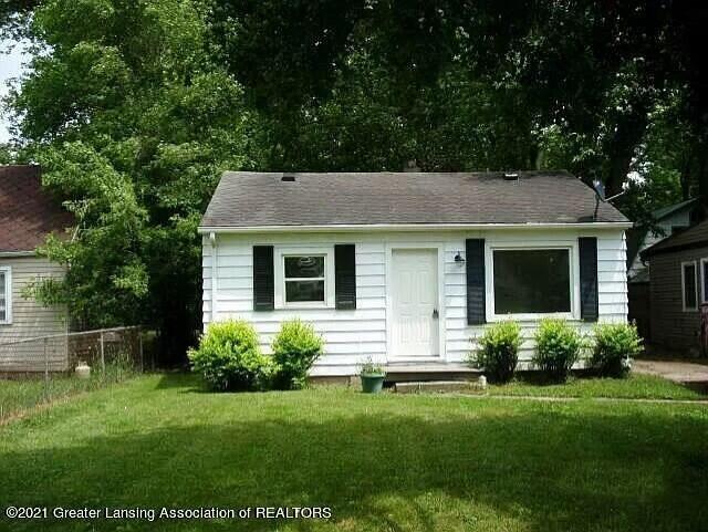 4927 Starr Ave, Lansing, MI 48910 - photo 1