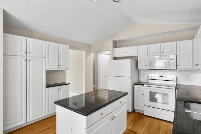 35595 Lone Pine Ln, Farmington Hills, MI 48335 - photo 14