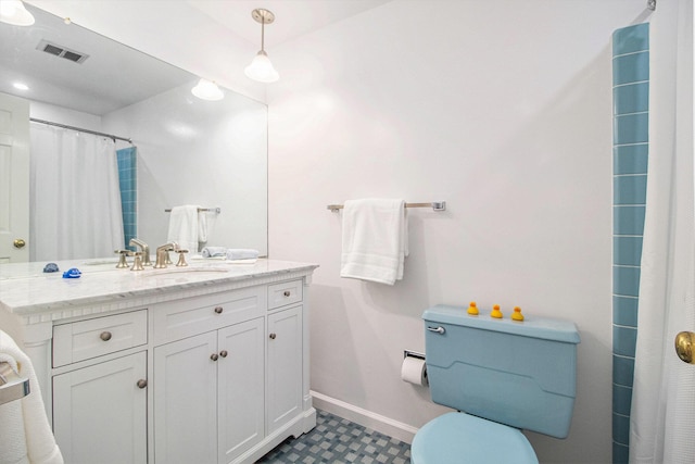5145 Hensley Dr, Ann Arbor, MI 48103 - bathroom featuring vanity and curtained shower