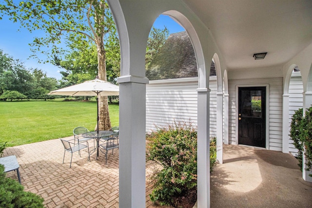 5145 Hensley Dr, Ann Arbor, MI 48103 - view of patio / terrace with outdoor dining space