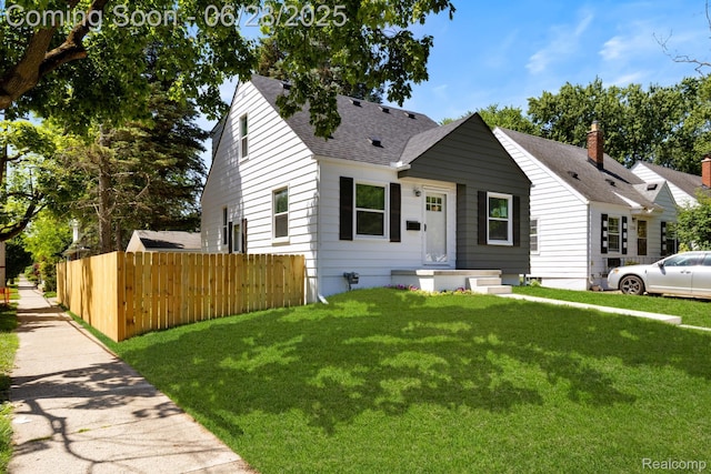 1590 Chapin Ave, Birmingham, MI 48009 - bungalow-style home with a shingled roof
