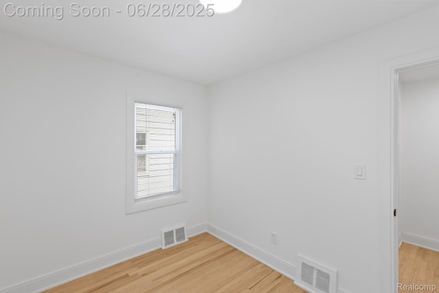 1590 Chapin Ave, Birmingham, MI 48009 - spare room with light wood-style flooring and baseboards