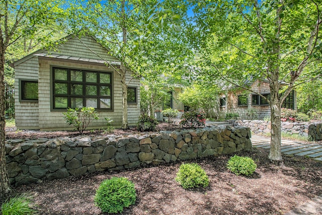 7085 Youngren Rd, Three Oaks, MI 49128 - view of front of home