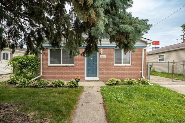 20327 Ellis St, Roseville, MI 48066 - view of front of property with brick siding