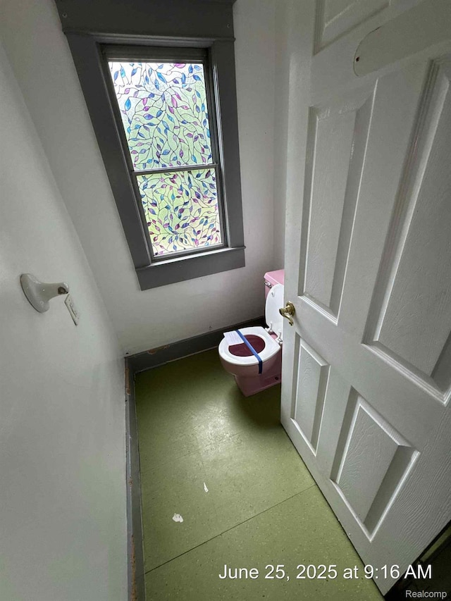 1431 Durand St, Flint, MI 48503 - bathroom featuring toilet