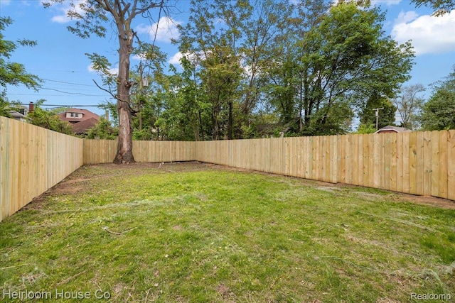 16514 Wildemere St, Detroit, MI 48221 - view of fenced backyard