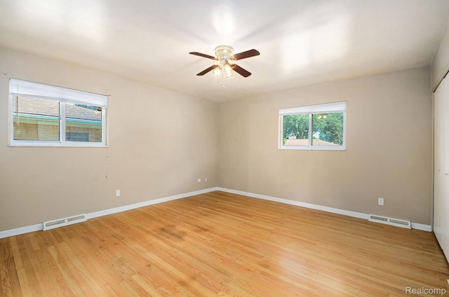 18319 Greenwald Dr, Southfield, MI 48075 - spare room featuring ceiling fan and light wood-style flooring