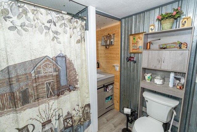 1213 Thomson Rd, Niles, MI 49120 - full bath with wooden walls and wood finished floors