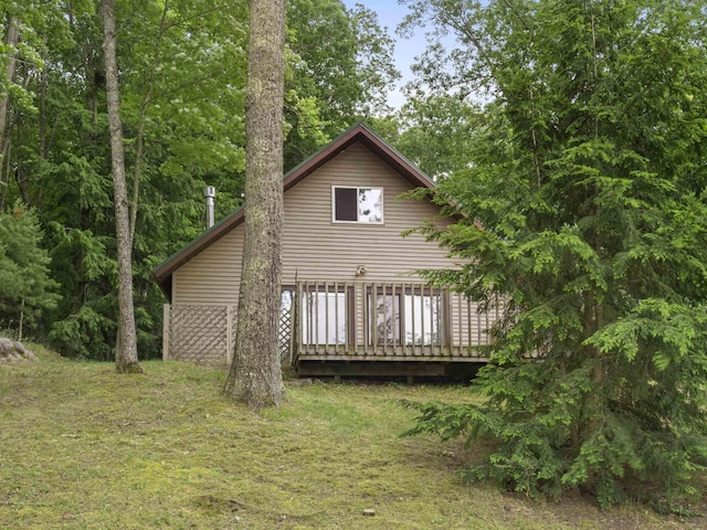 4382 S Vandervoight, Traverse City, MI 49696 - rear view of house with a deck