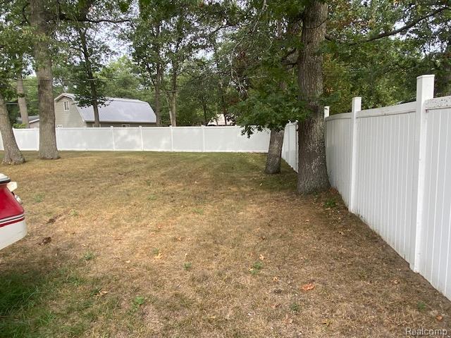 6970 Birch St, Caseville, MI 48725 - photo 5