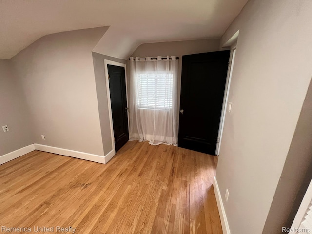 166 Cherokee Rd, Pontiac, MI 48341 - photo 18