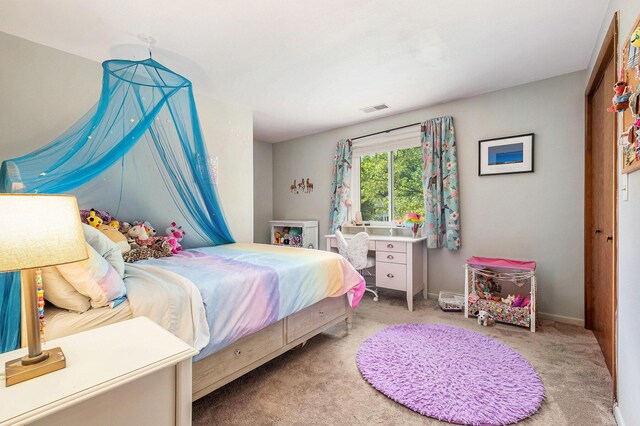 2211 Skyline Dr NW, Grand Rapids, MI 49504 - bedroom featuring carpet floors and baseboards