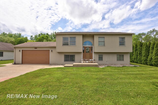 3535 Hermansau Dr, Saginaw, MI 48603 - photo 1