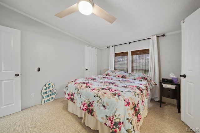 5390 Parkwood Ct, Manitou Beach, MI 49253 - bedroom featuring light colored carpet, vaulted ceiling, ornamental molding, and a ceiling fan