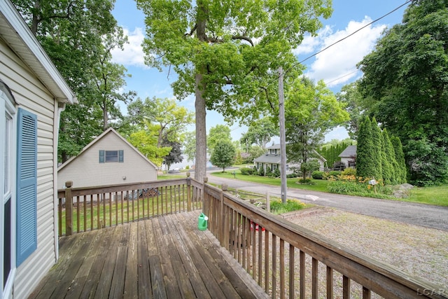 5390 Parkwood Ct, Manitou Beach, MI 49253 - view of wooden deck