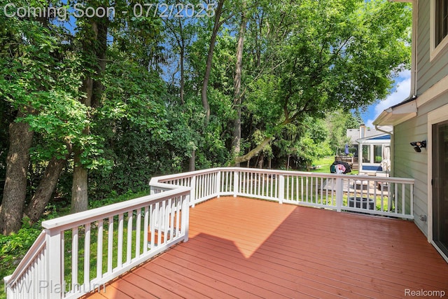 3708 Eaton Gate Ln, Auburn Hills, MI 48326 - wooden deck with view of scattered trees