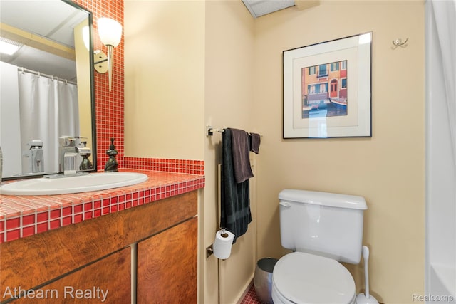 6600 W Shore Dr, Weidman, MI 48893 - bathroom featuring vanity and a shower with shower curtain