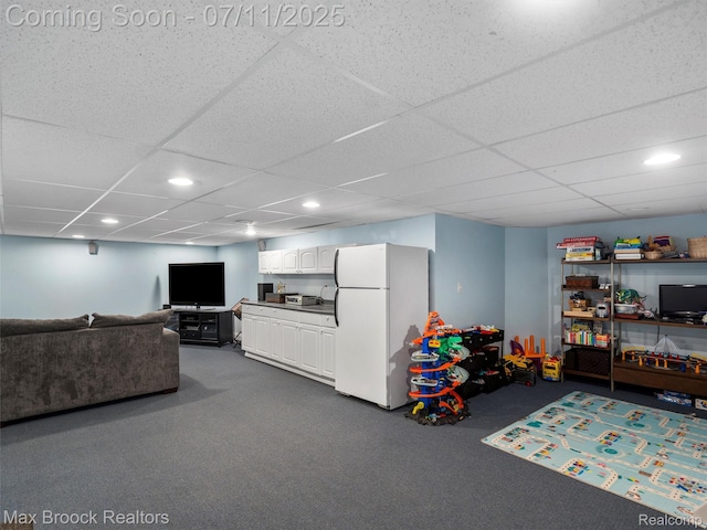 39104 Devonshire Ct, Harrison Township, MI 48045 - living area featuring dark carpet, a paneled ceiling, and recessed lighting