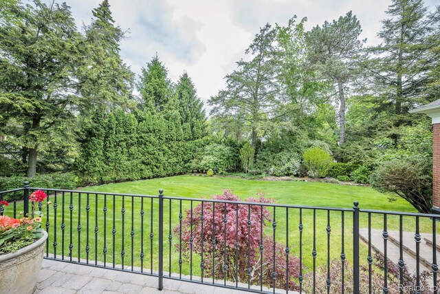 3320 Morningview Ter, Bloomfield Hills, MI 48301 - photo 34