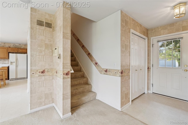 10074 Pond View Trl, Holly, MI 48442 - entryway with stairway