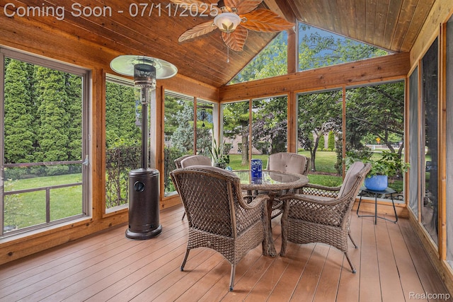 5131 Standish Dr, Troy, MI 48085 - sunroom with ceiling fan, vaulted ceiling, outdoor dining area, and plenty of natural light