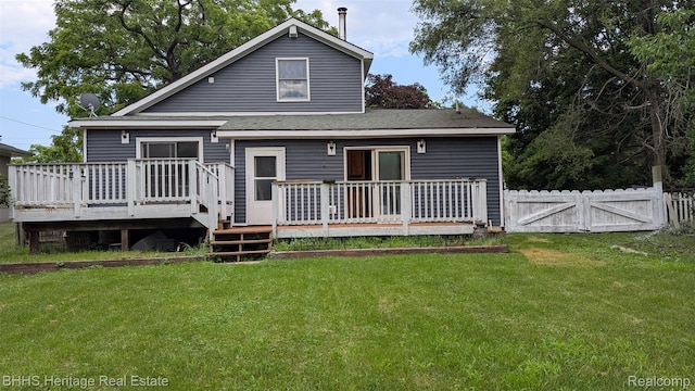 909 S Michigan Ave, Howell, MI 48843 - photo 2