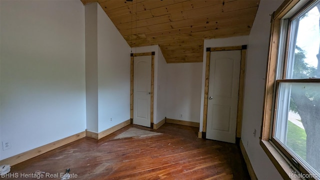 909 S Michigan Ave, Howell, MI 48843 - photo 18