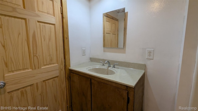 909 S Michigan Ave, Howell, MI 48843 - photo 17