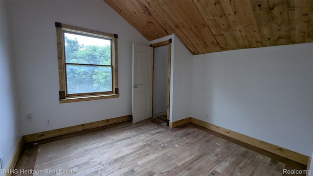 909 S Michigan Ave, Howell, MI 48843 - photo 15