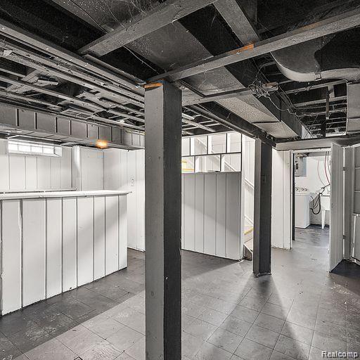 19405 Pierson St, Detroit, MI 48219 - view of below grade area