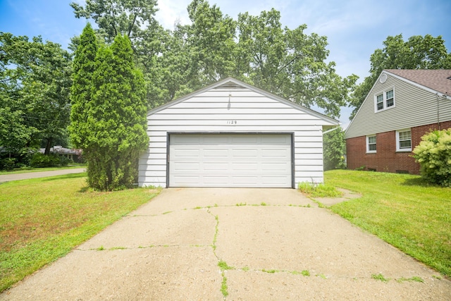 1129 Par 4 Cir, Kalamazoo, MI 49008 - view of detached garage