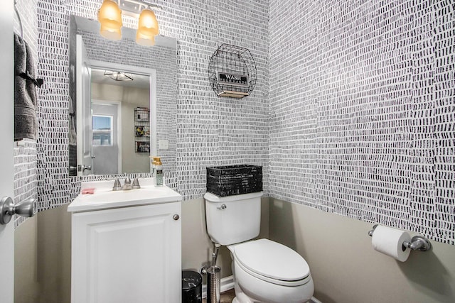 1619 Ives Mill Ln, Vicksburg, MI 49097 - bathroom with toilet and vanity
