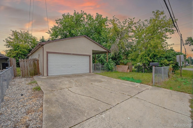 1005 Bacon St, Monroe, MI 48161
