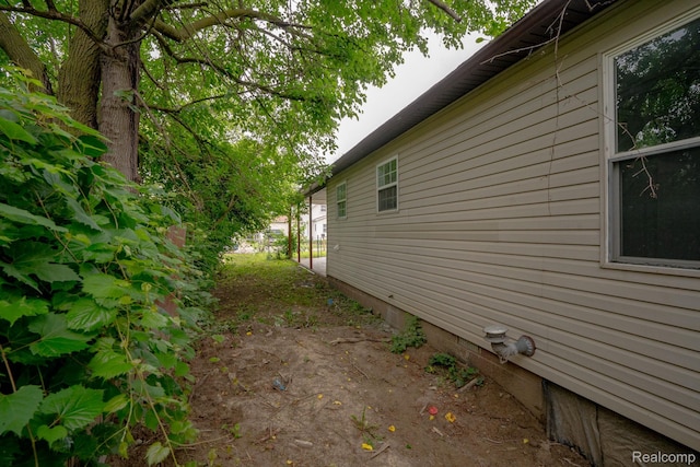1005 Bacon St, Monroe, MI 48161