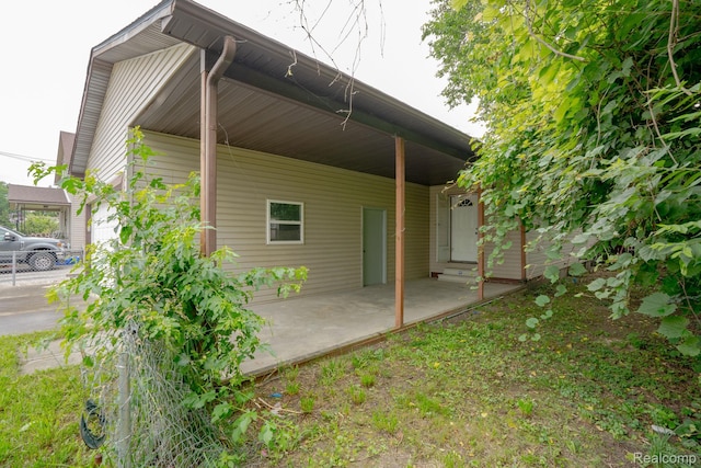 1005 Bacon St, Monroe, MI 48161