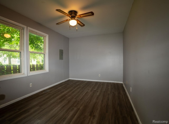 1005 Bacon St, Monroe, MI 48161