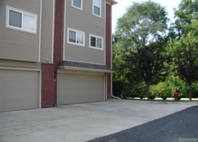 10880 Pardee Rd, Taylor, MI 48180 - photo 29