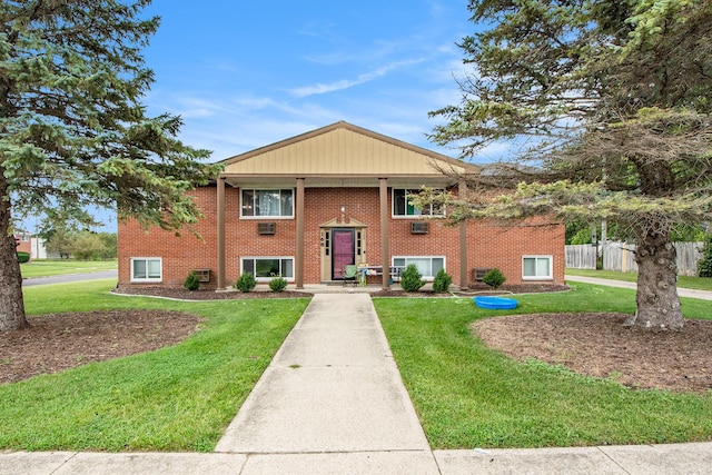 168 Valley Vista Dr SE, Lowell, MI 49331 - photo 1