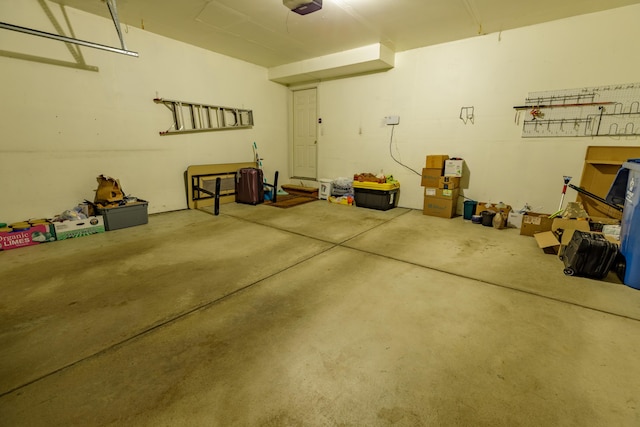 2683 Mystic Dr, Ann Arbor, MI 48103 - view of garage