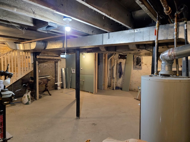2280 N La Salle Gdns, Detroit, MI 48206 - unfinished basement featuring water heater