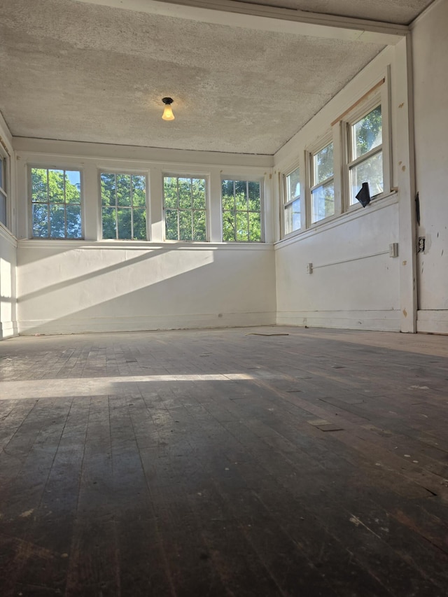 2280 N La Salle Gdns, Detroit, MI 48206 - view of unfurnished sunroom