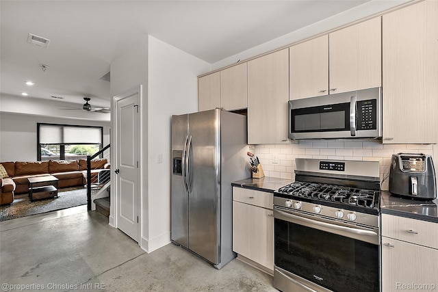 3307 Cochrane St, Detroit, MI 48208 - photo 24