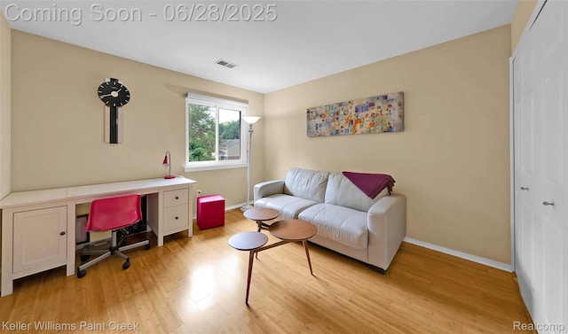 31514 Orchard Crk, Farmington Hills, MI 48334 - office with light wood finished floors and baseboards