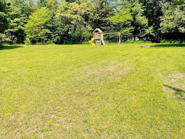 2 Park St, Bellaire, MI 49615 - photo 1