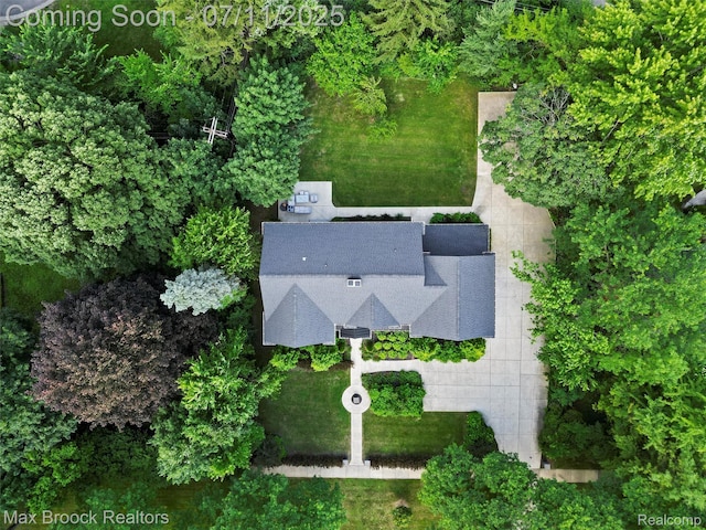 295 S Cranbrook Rd, Birmingham, MI 48009 - drone / aerial view