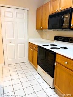 12484 Saint Andrews Way Unit 38, Fenton, MI 48430 - photo 4