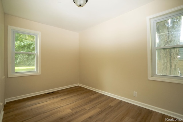38488 Elmite St, Harrison Township, MI 48045 - photo 17