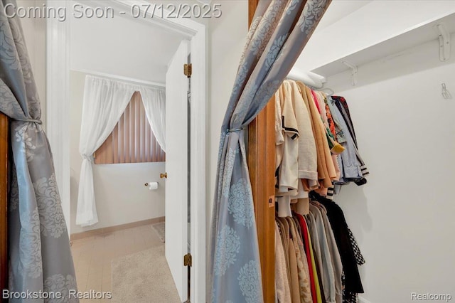 46655 Spruce Dr, Shelby Twp, MI 48315 - bathroom with baseboards